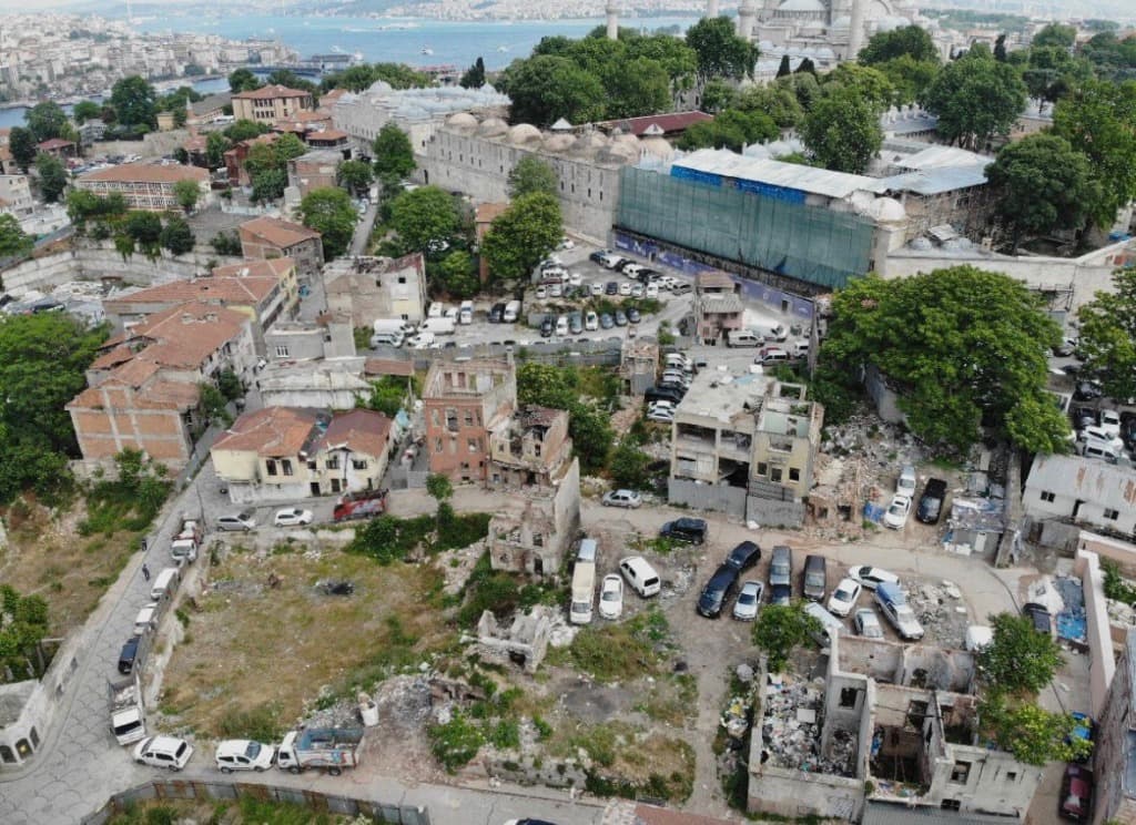 Kiptaş Eminönü Konut Yıkımı